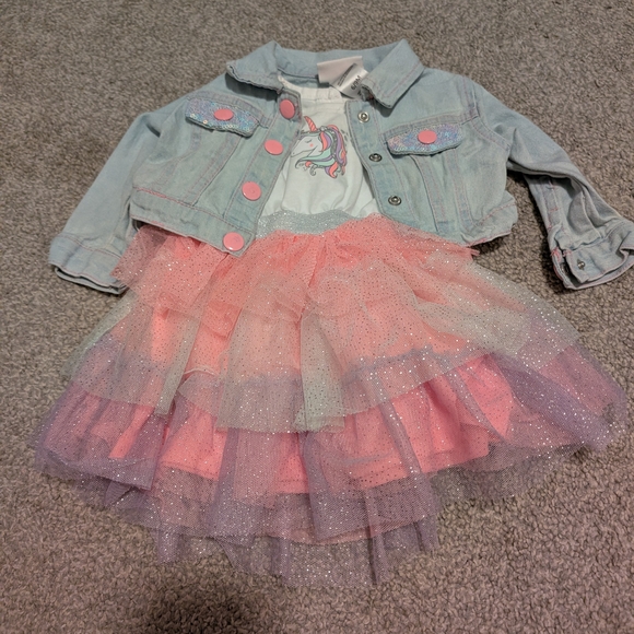 Little Lass White Top with Pink Accents - Picture 1 of 8